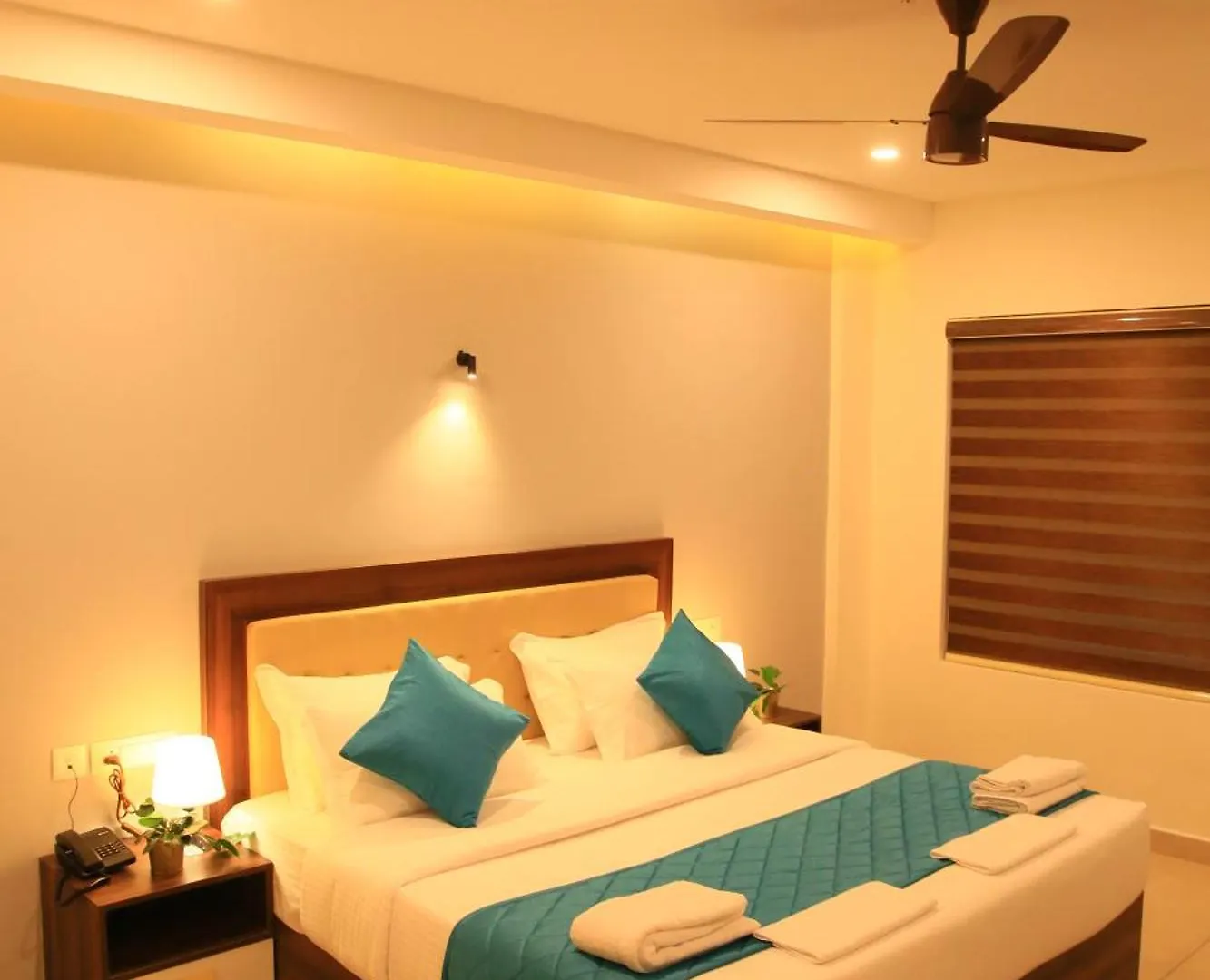 Card B Nest Hotel Thekkady India