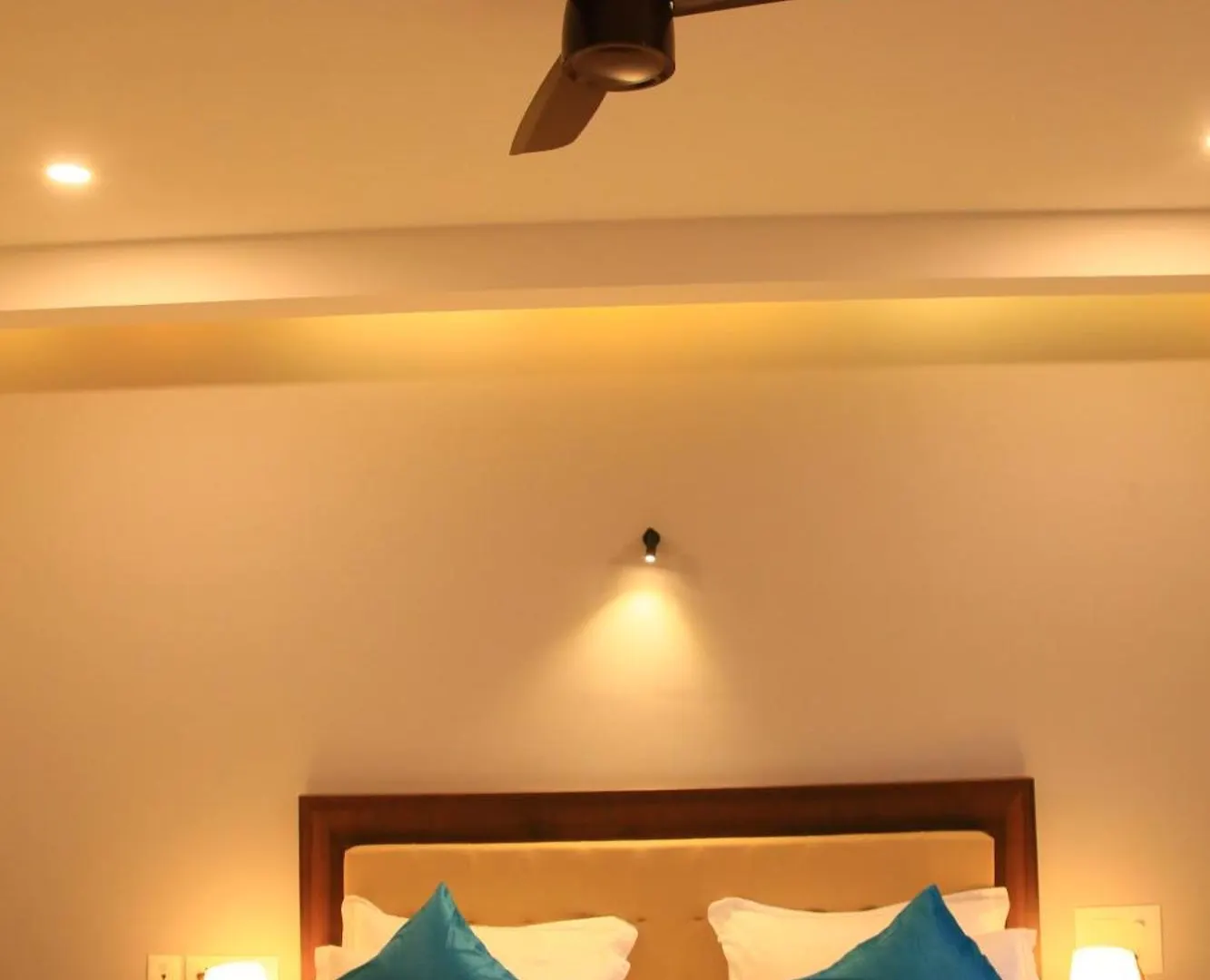 Card B Nest Hotel Thekkady